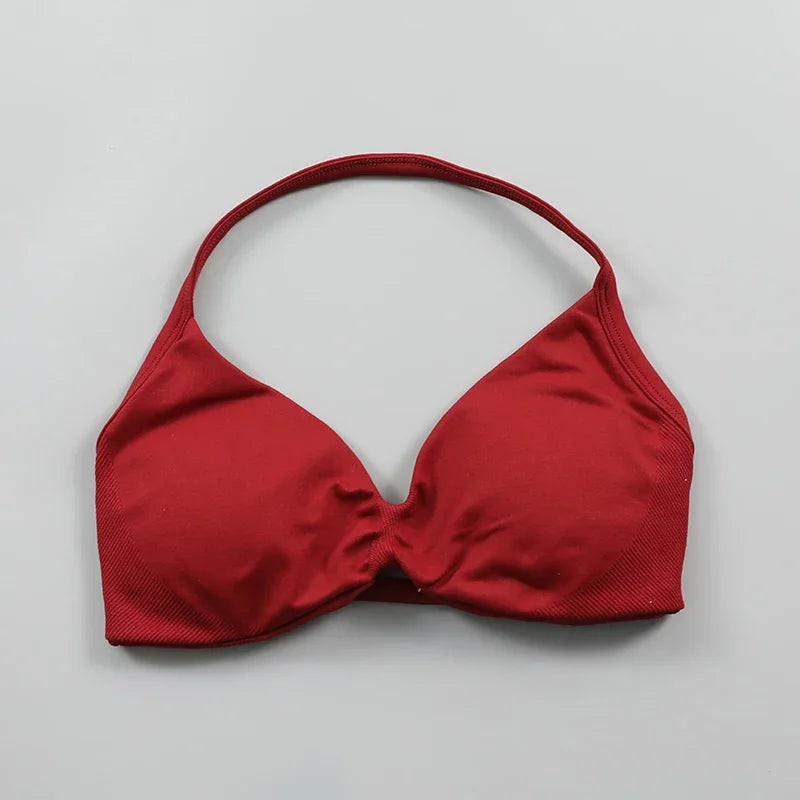 Sujetador deportivo tipo halter con tirantes y escote en V para mujer, soporte bajo, fruncido, espalda abierta sexy, top corto de gimnasio, copas acolchadas, sin costuras, para entrenamiento o yoga
