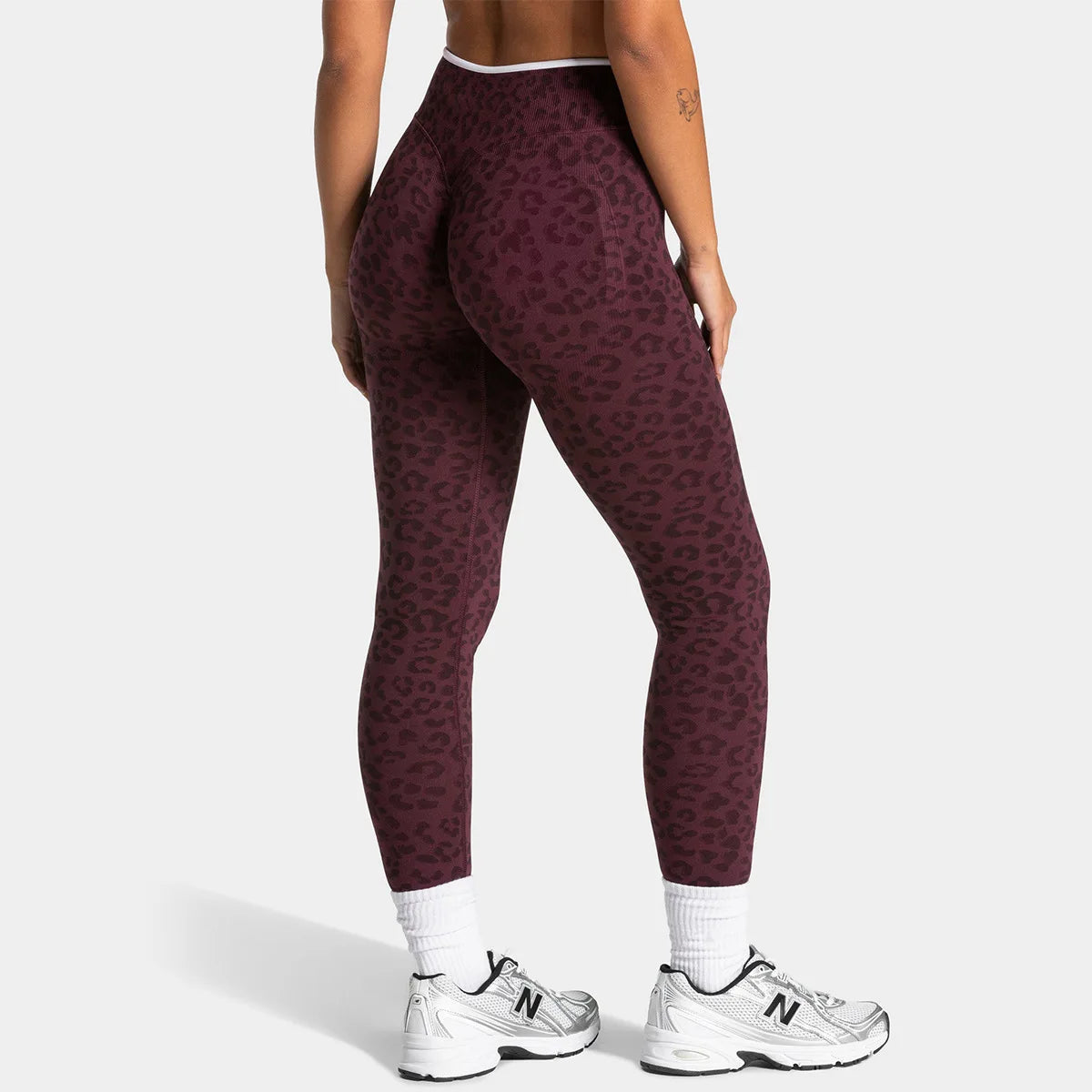 Leggings de yoga sin costuras con estampado de leopardo, control de abdomen de cintura alta, levantamiento de glúteos para actividades de fitness al aire libre, ejercicio y entrenamiento