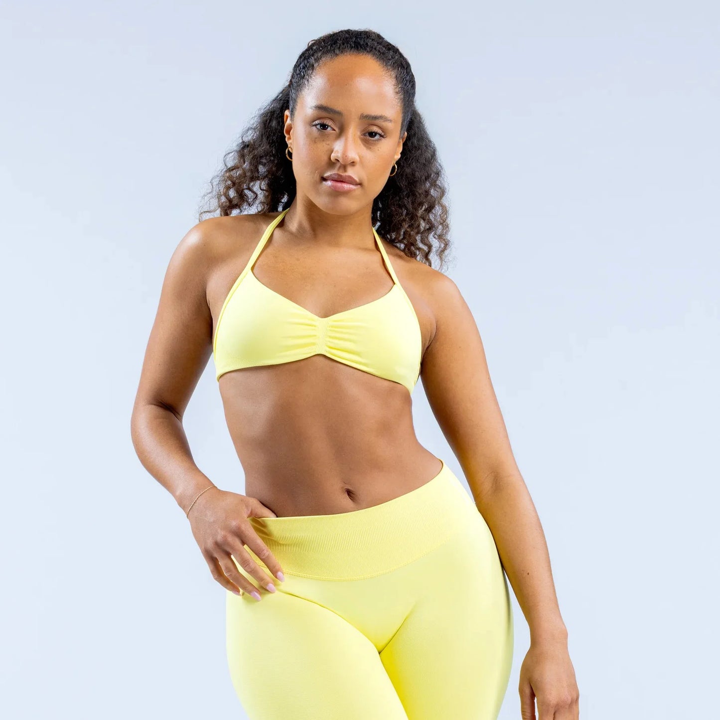 Seamless Nylon Halter Yoga Bra Women Backless High Support Workout Sports Bra Breathable Stretch Fitness Activewear Intimate Top