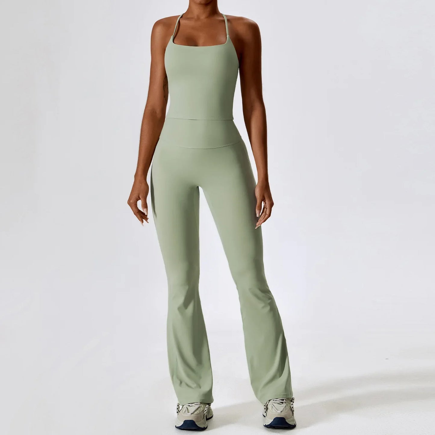 Conjuntos de dos piezas Naked Feeling para mujer, top corto acolchado, pantalones acampanados con efecto push-up, chándal de yoga, conjunto de gimnasio y ropa deportiva para mujer