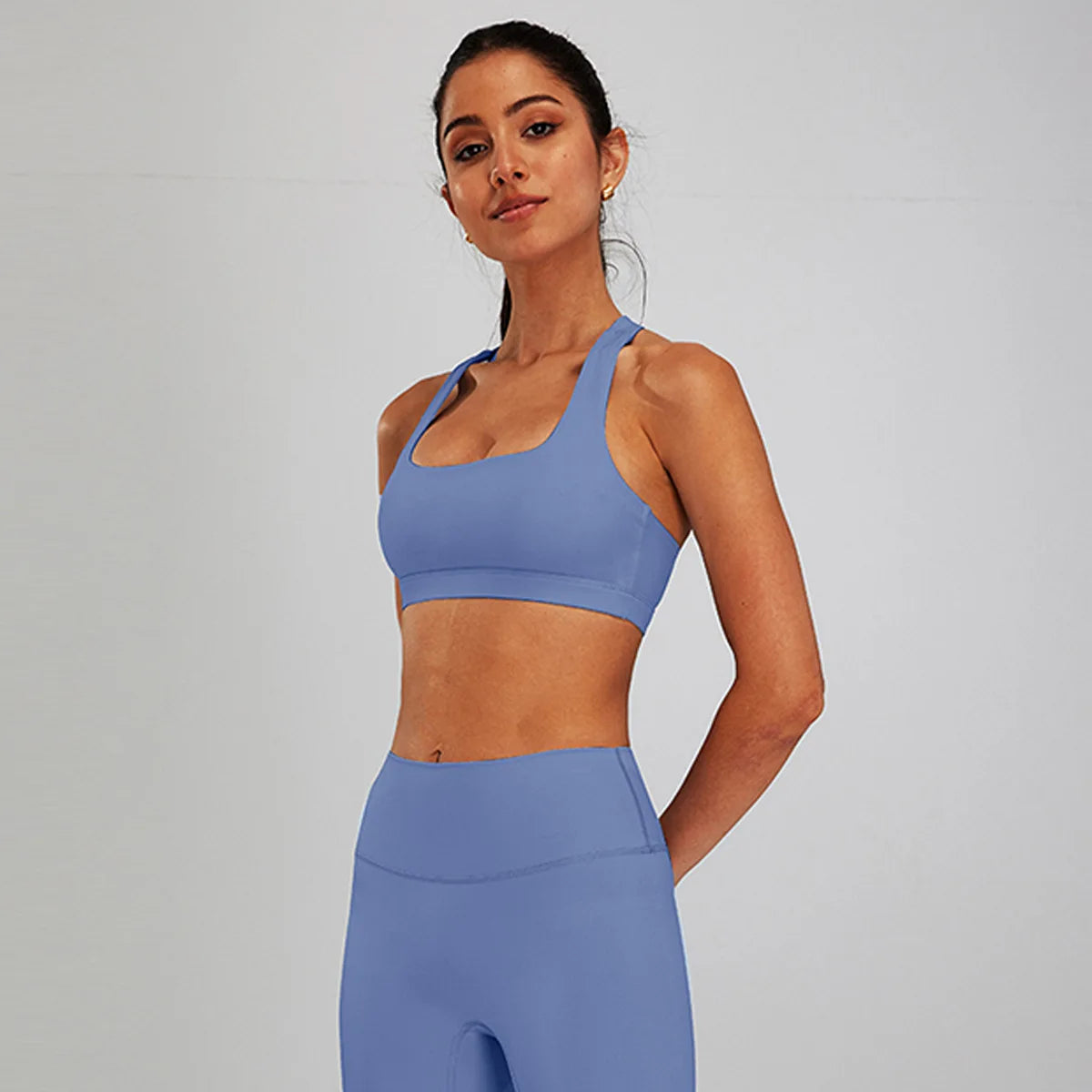 Conjunto de sujetador deportivo y leggings de yoga de cintura alta para exteriores - Pantalones cortos de gimnasio de control de abdomen para mujer, ropa de entrenamiento, fitness, correr