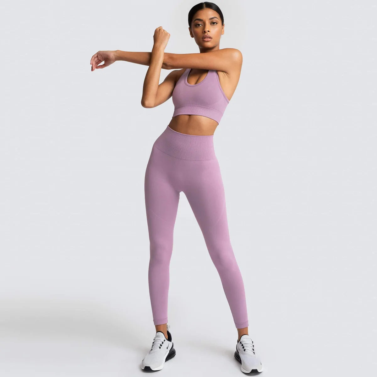 Conjunto de yoga sin costuras para mujer, top corto de fitness y leggings de talle alto con control de abdomen y sujetador incorporado para Pilates, gimnasio y running
