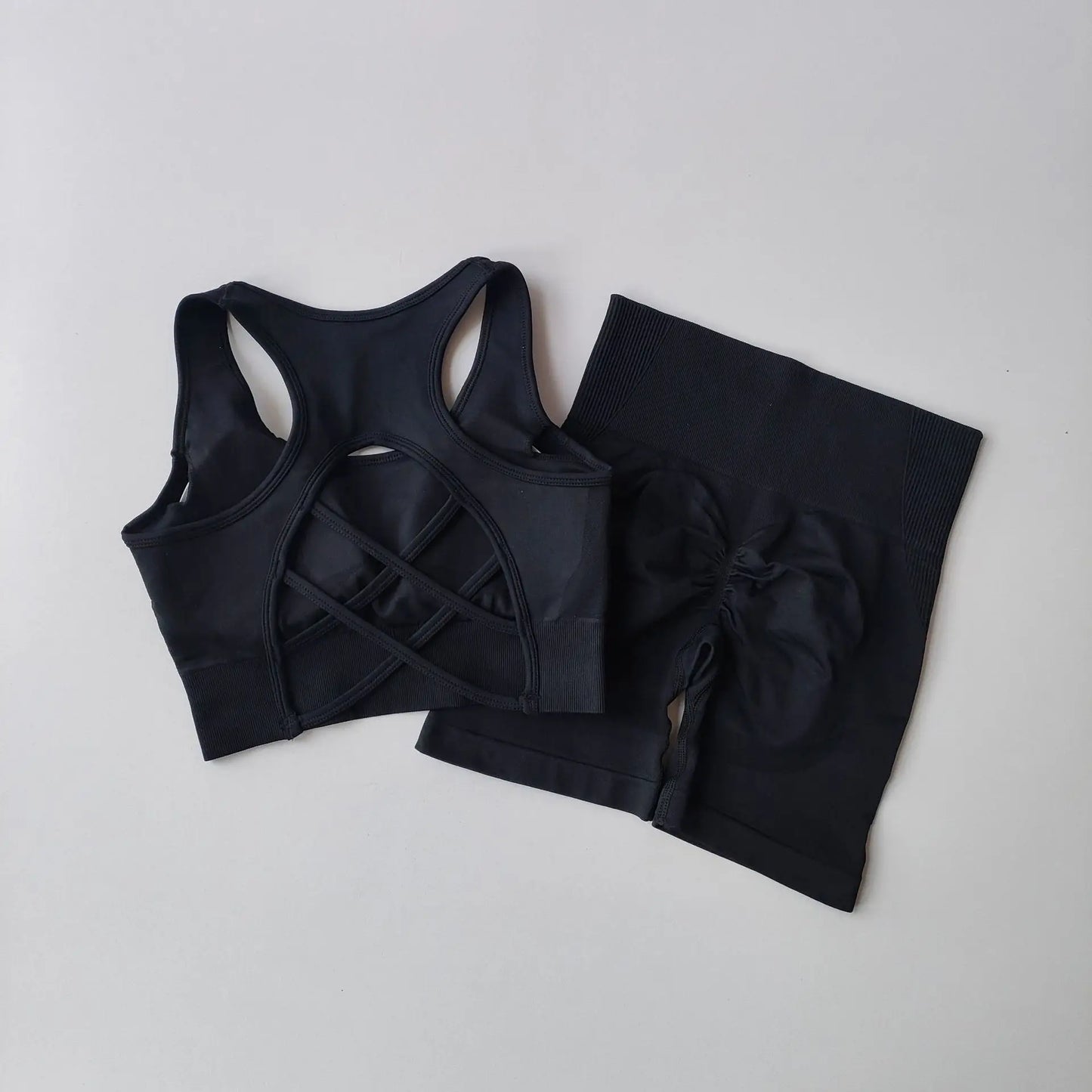 Conjunto de 2 piezas sin costuras de yoga para mujer – Pantalones cortos y top de secado rápido, ropa deportiva de espalda cruzada – Conjunto de fitness para correr, yoga y entrenamientos
