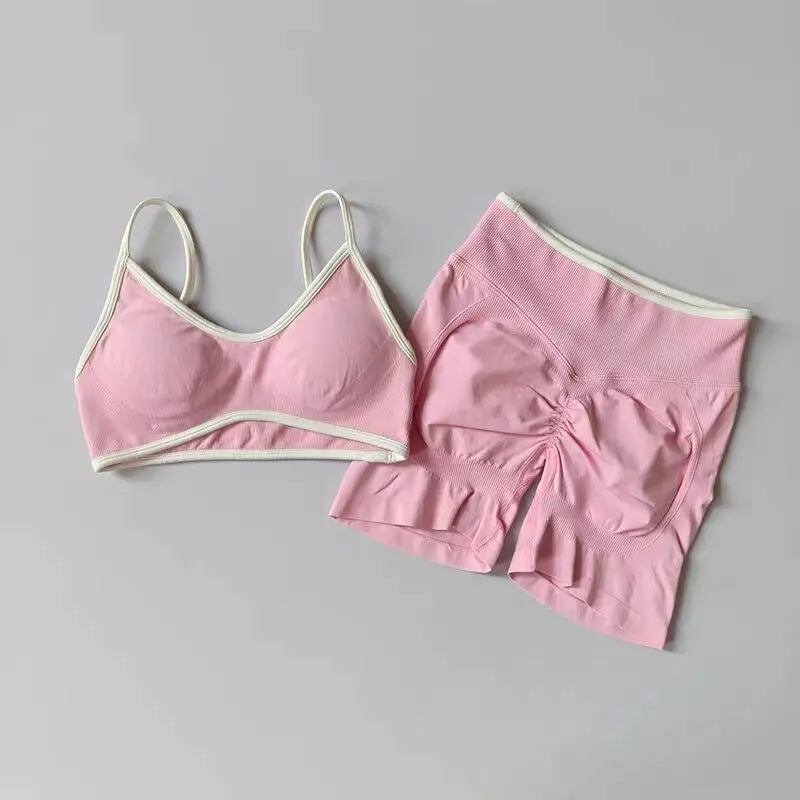 Conjunto deportivo sin costuras para mujer, sujetador deportivo acolchado, pantalones cortos de yoga que levantan la cadera para fitness