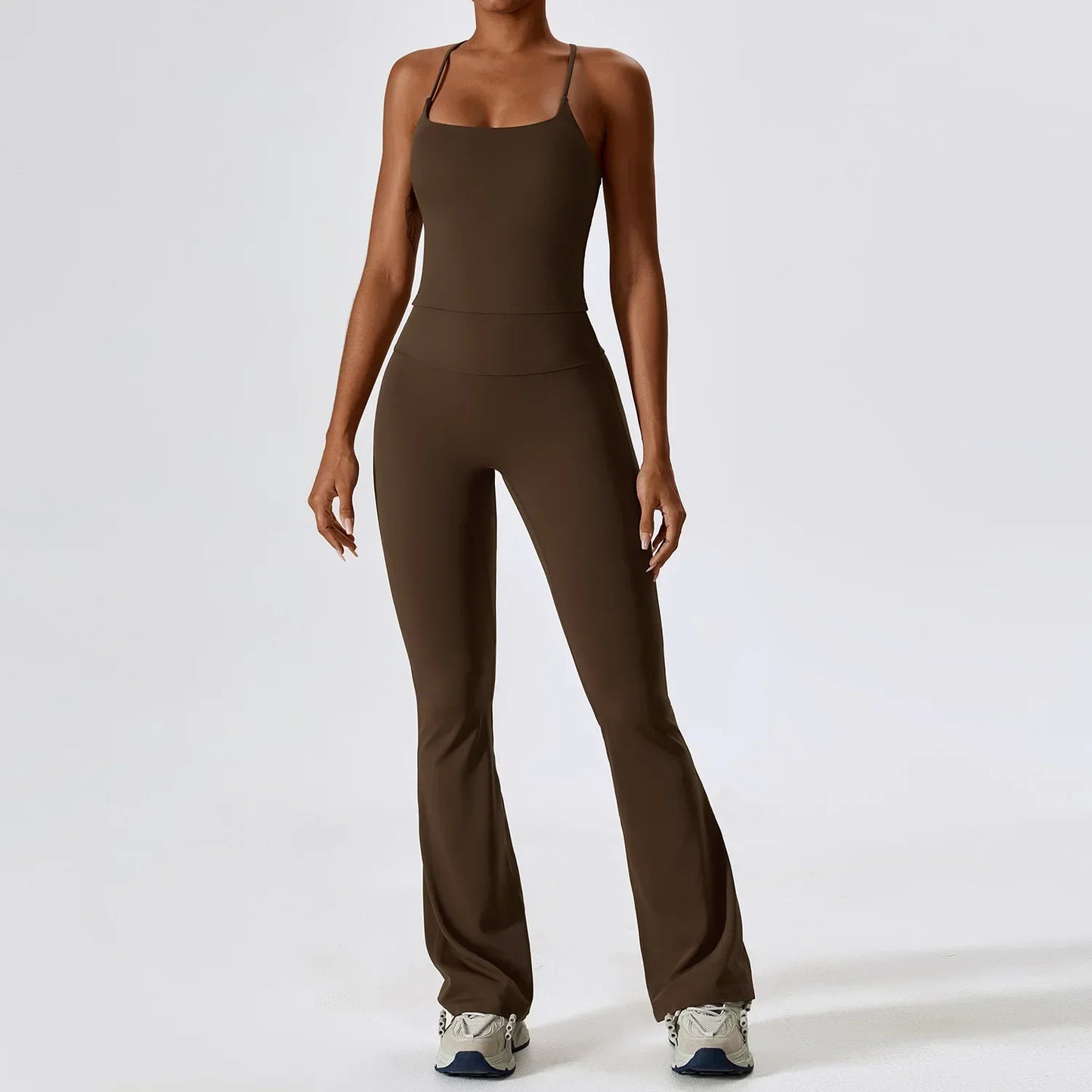 Conjuntos de dos piezas Naked Feeling para mujer, top corto acolchado, pantalones acampanados con efecto push-up, chándal de yoga, conjunto de gimnasio y ropa deportiva para mujer
