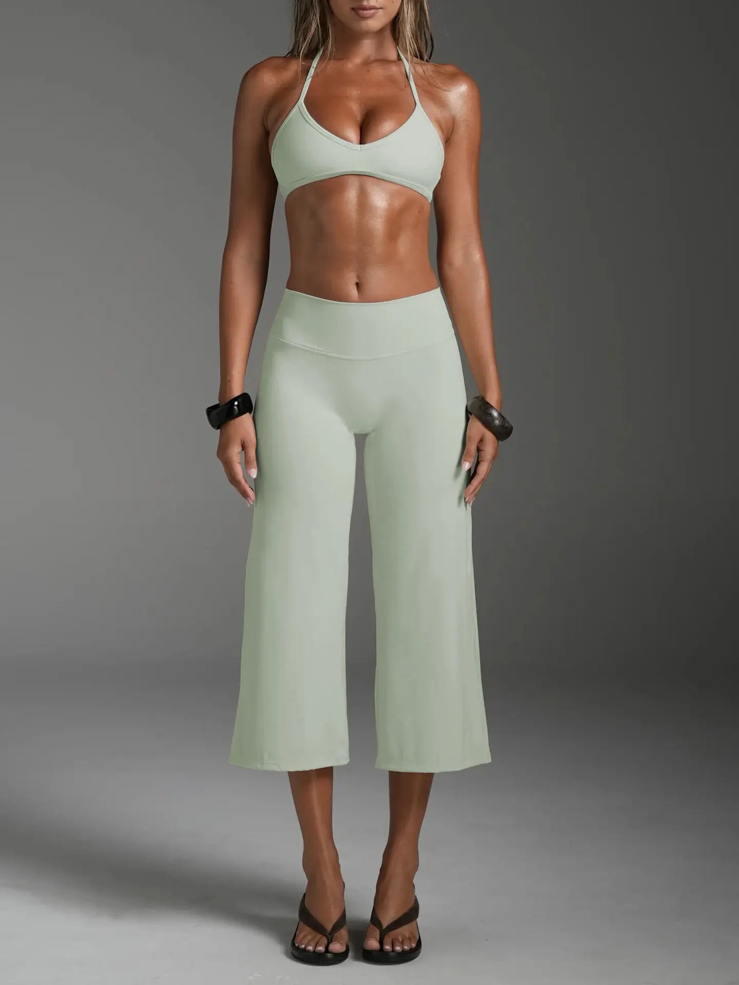 Women Halter Bralette Yoga Outfit Elastic Wide Leg Pants Set, Lightweight Slim Activewear, Fitness Suit for Running Daily Sports