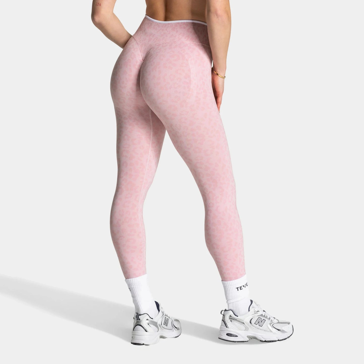 Leggings de yoga sin costuras con estampado de leopardo, control de abdomen de cintura alta, levantamiento de glúteos para actividades de fitness al aire libre, ejercicio y entrenamiento