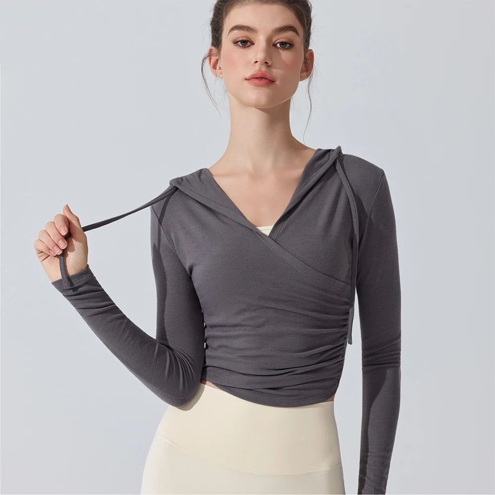 Camiseta de yoga con capucha de manga larga para mujer - Camiseta de entrenamiento con cuello en V ajustada para Pilates, gimnasio, ropa deportiva, blusa