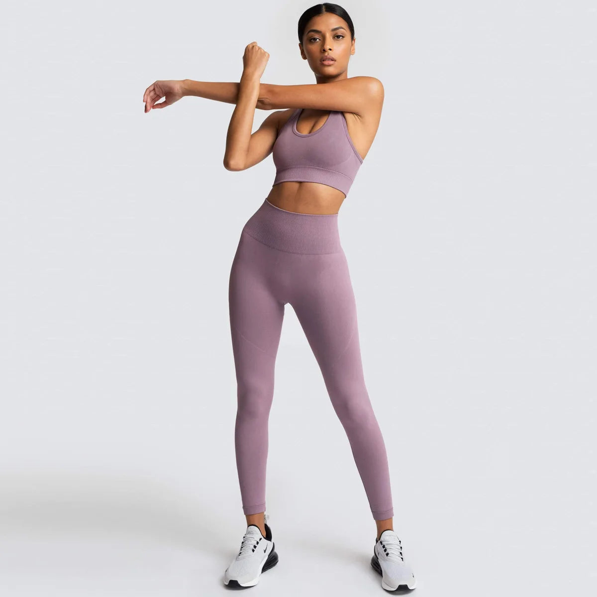 Conjunto de yoga sin costuras para mujer, top corto de fitness y leggings de talle alto con control de abdomen y sujetador incorporado para Pilates, gimnasio y running