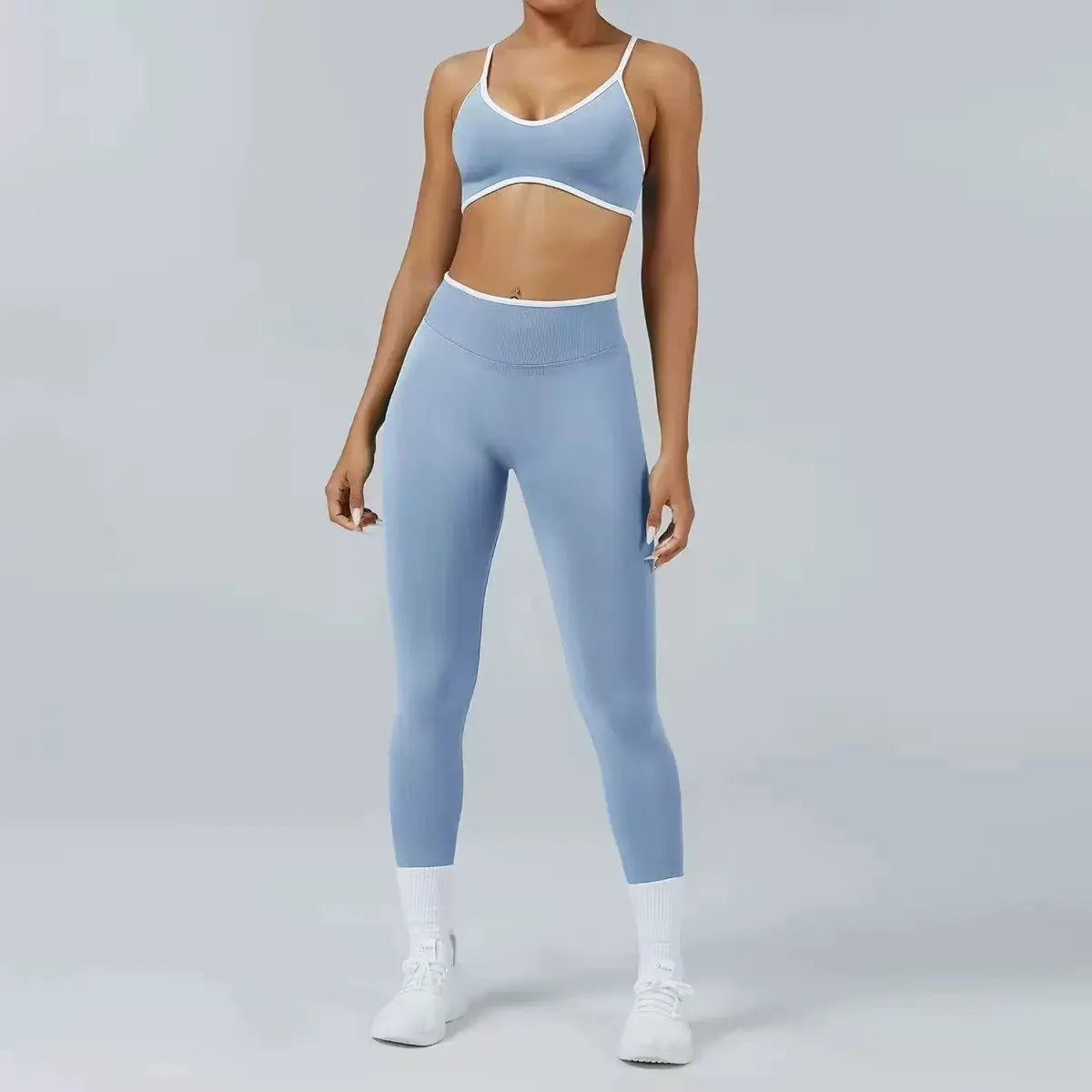 Conjunto de yoga sin costuras para mujer, sujetador acolchado, camisola, leggings de tiro alto para levantar la cadera, conjunto deportivo de 2 piezas para entrenamiento.