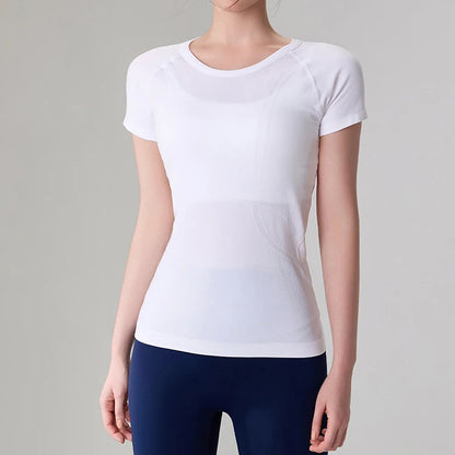 Women's Seamless Antibacterial Yoga Top – Nude Slim-Fit Short Sleeve, Waist-Hugging Tight – Activewear for Running & Fitness