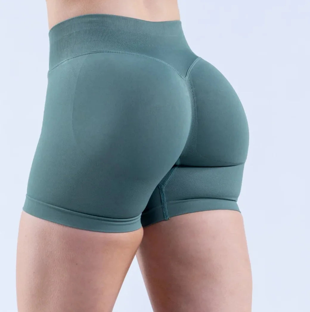 Seamless Yoga & Gym Butt-Lifting High-Waisted Sports Bra Leggings Shorts for Running Workouts Stretch Fitness Outfit