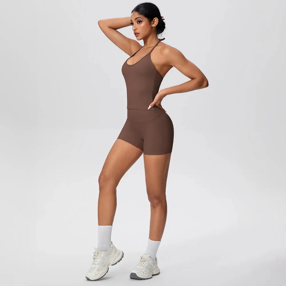 Conjunto de yoga para gimnasio de 2 piezas para mujer, chaleco sin espalda con tirantes en el cuello, tirantes finos en los hombros, shorts de fitness de cintura alta para mujer, traje deportivo