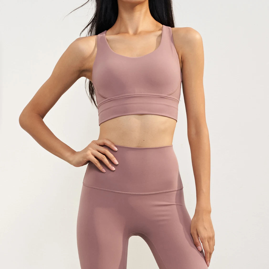 Sujetador deportivo de yoga Naked Feel para mujer - Top sin mangas con almohadillas y espalda cruzada para yoga, fitness, gimnasio