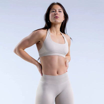 Sujetador deportivo halter sin costuras para mujer, con espalda abierta, a prueba de golpes, elástico, top de yoga para gimnasio, correr, fitness y uso diario casual