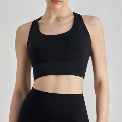 Sujetador deportivo racerback para mujer con almohadillas para el pecho – Top de yoga acolchado, sujetador de fitness – Ropa deportiva para yoga y entrenamiento